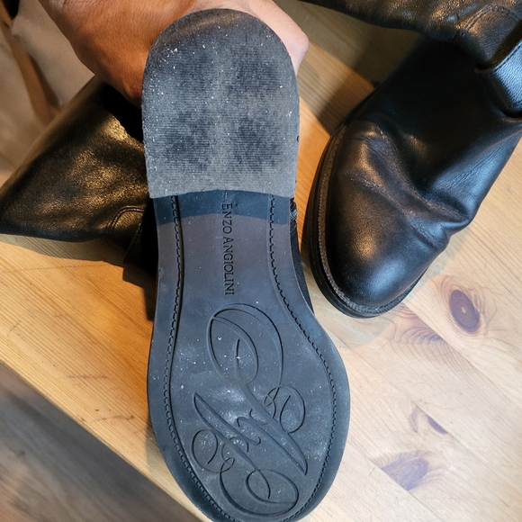 Womens really tall boots - Picture 2 of 3